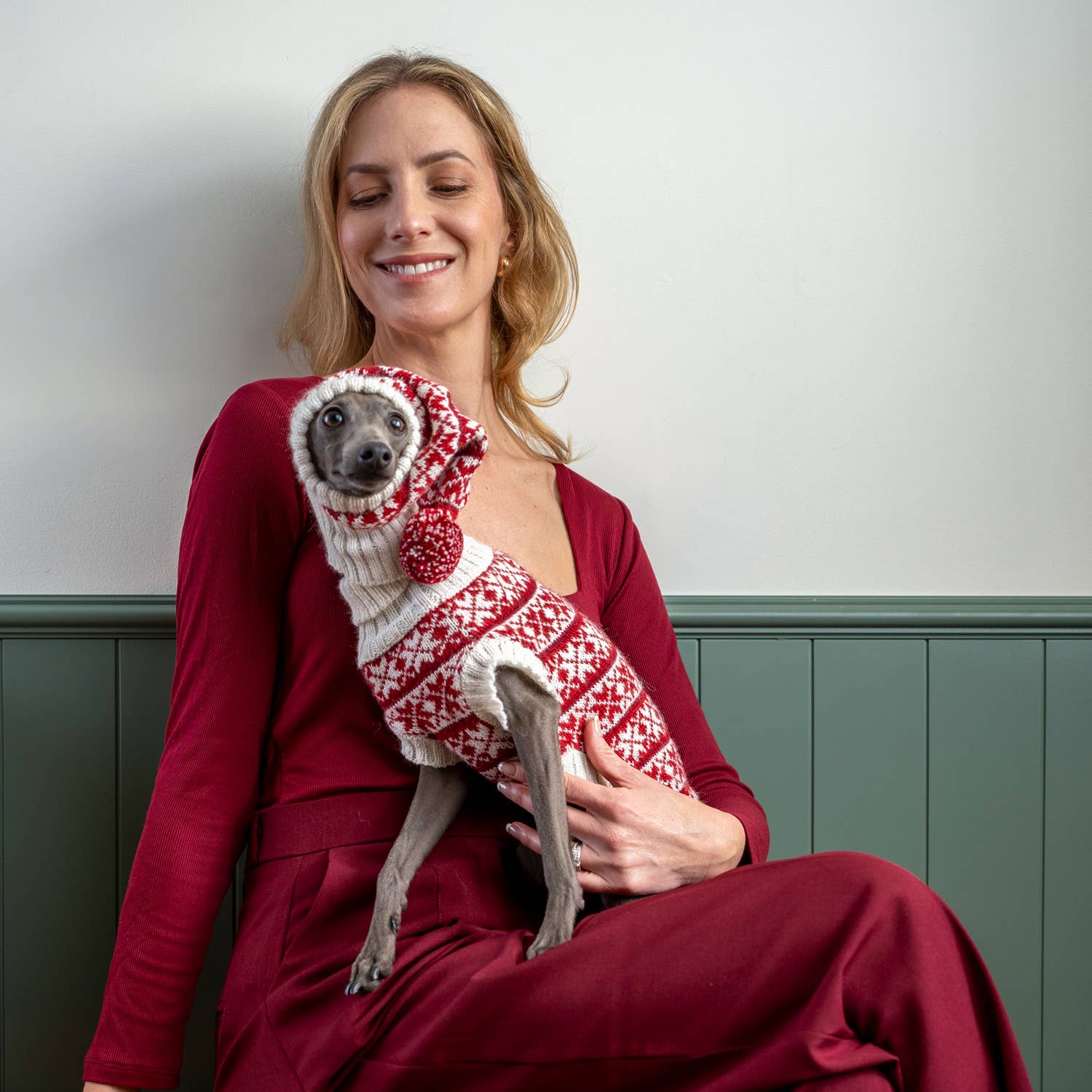 PCHAL05919S - Christmas Snowflake Red koiran alpakkaneule - S - Muotitassu